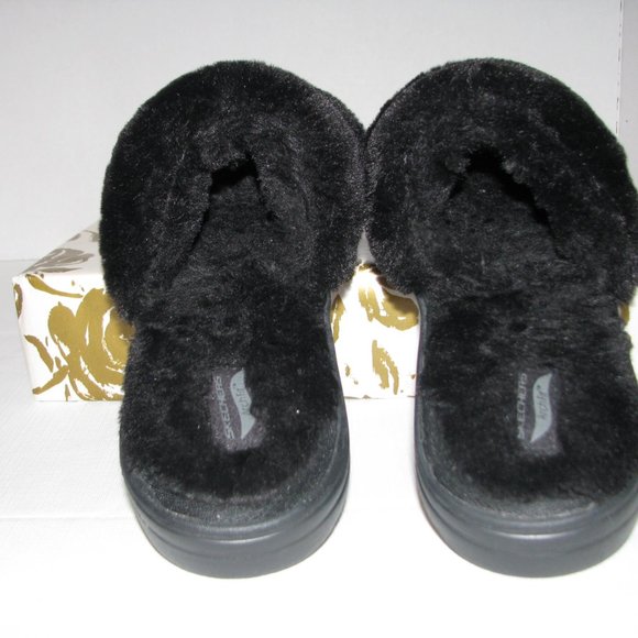 Black Skecher Fuzzy Slippers - Picture 6 of 10